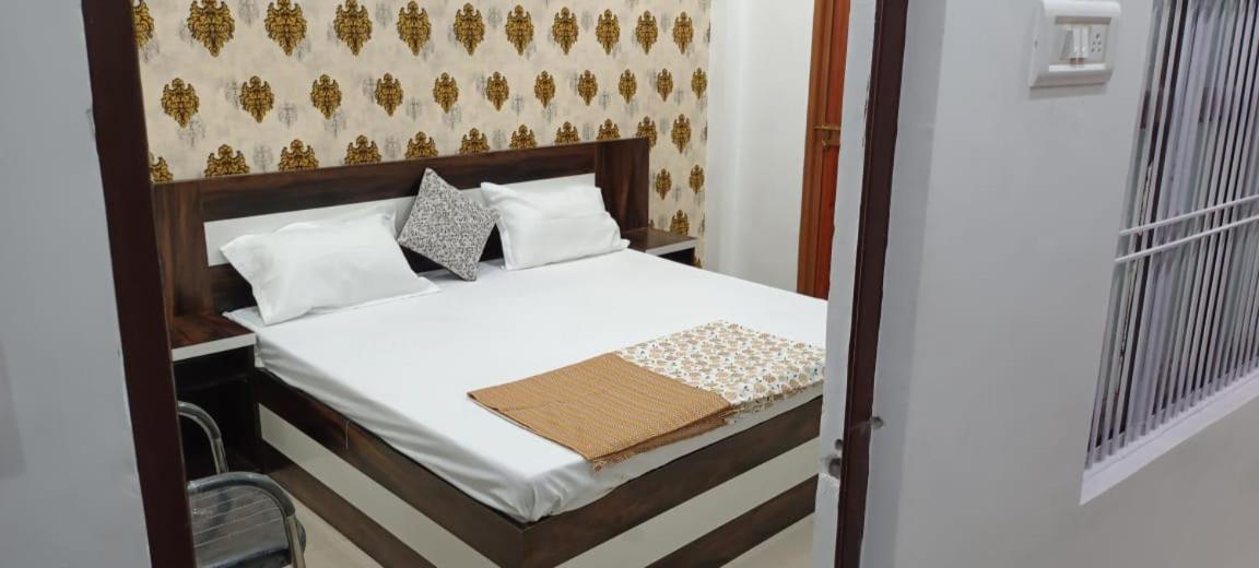 Shree Gorakhnath Guest House Ayodhya 외부 사진