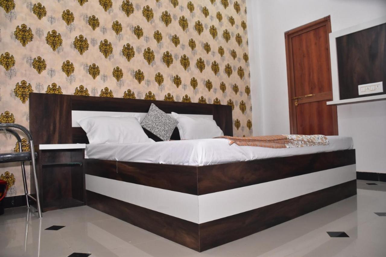 Shree Gorakhnath Guest House Ayodhya 외부 사진