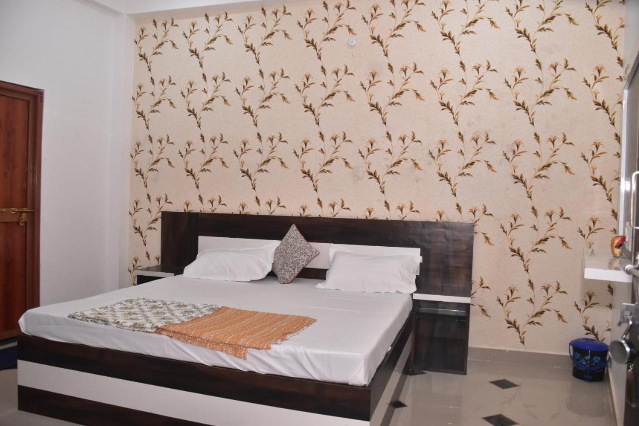 Shree Gorakhnath Guest House Ayodhya 외부 사진