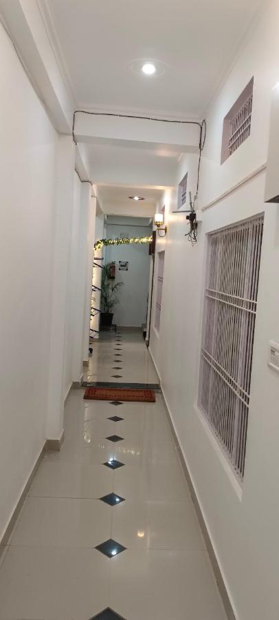Shree Gorakhnath Guest House Ayodhya 외부 사진