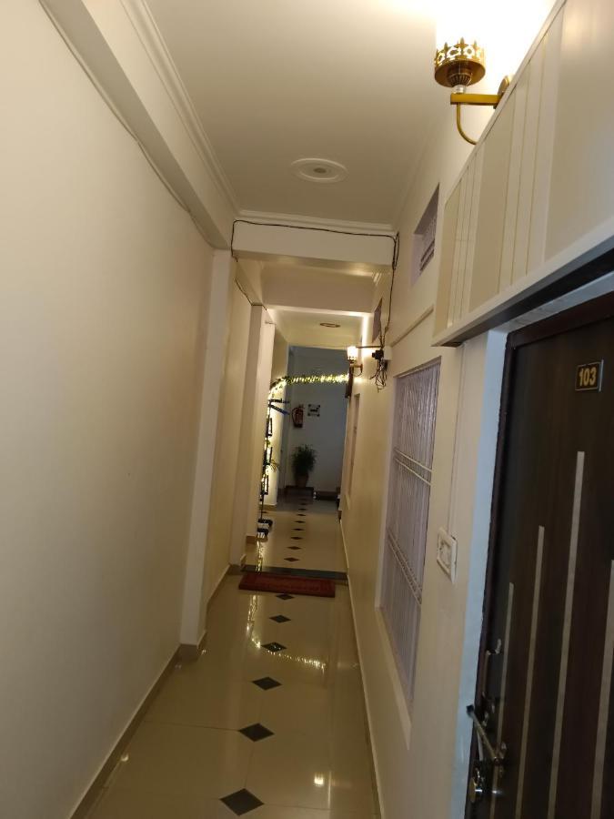 Shree Gorakhnath Guest House Ayodhya 외부 사진